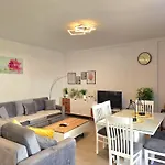 Lalzit Bay Hideaway 299 * Plazhi San Pietro