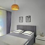 Lalzit Bay Hideaway 299 Plazhi San Pietro
