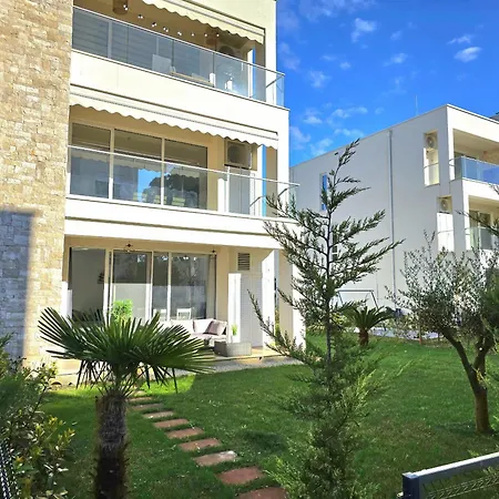 Lalzit Bay Hideaway 299 Plazhi San Pietro