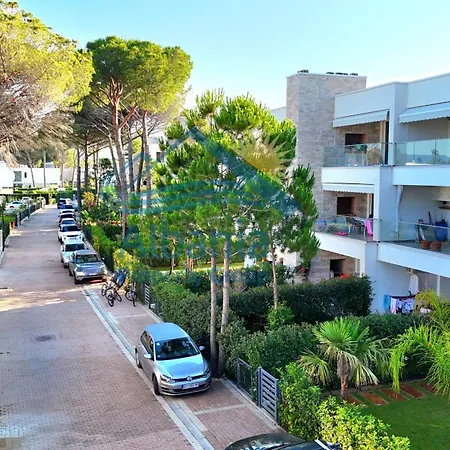 Lalzit Bay Hideaway 299