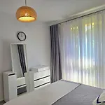 Lalzit Bay Hideaway 299 Plazhi San Pietro