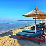 Appartement Lalzit Bay Hideaway 299 *