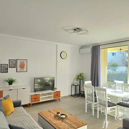 Lalzit Bay Hideaway 299 דירה Plazhi San Pietro