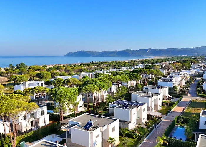 Lalzit Bay Hideaway 299 公寓